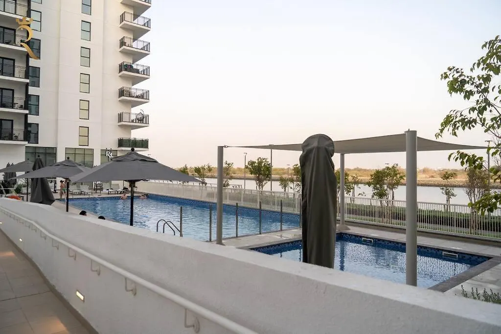 Charming 1Br Getaway Yas Island 0*, Абу-Даби ОАЭ